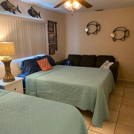 Michaels -Beachside Bungalows St. Pete Beach Εξωτερικό φωτογραφία