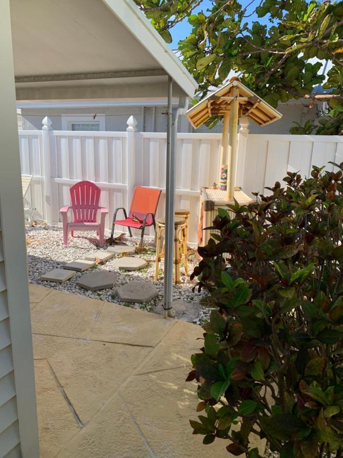 Michaels -Beachside Bungalows St. Pete Beach Εξωτερικό φωτογραφία